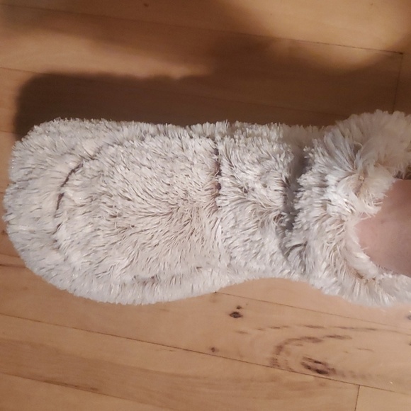 Warmies Marshmallow Brown Microwave-able Sz. 6-10 Boot Slippers - Picture 15 of 16